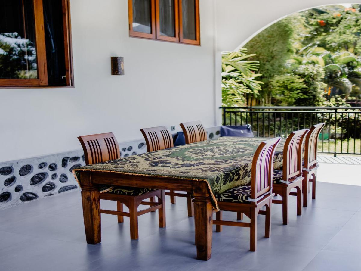 Sunset Villa Senggigi Exteriér fotografie